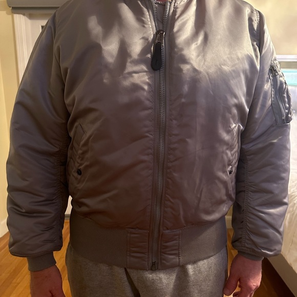 Alpha bomber jacket - Picture 2 of 3